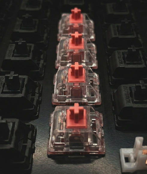 KTT Strawberry Switches - Linear - 30 pieces