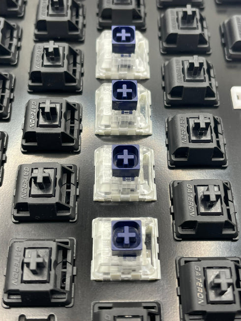 Switches Kailh BOX Navy – Clicky – 30 pièces