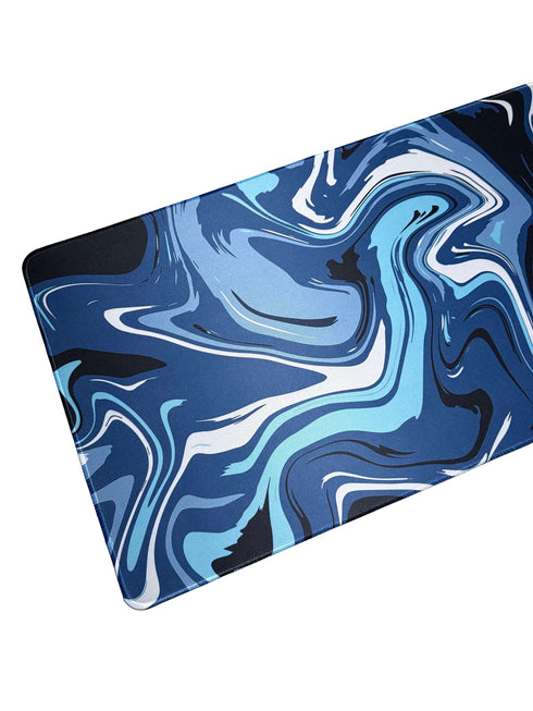 XXL muismat met vloeiend blauw patroon en glad oppervlak – ideaal voor werk en spel