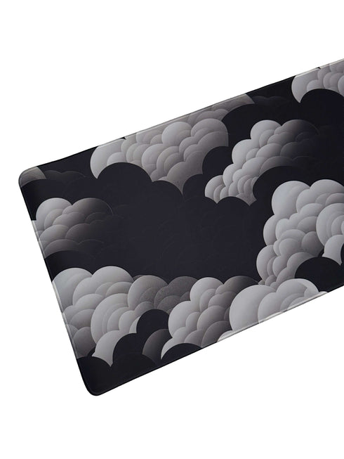 Muismat met artistiek wolkenmotief in monochroom stijl – modern en inspirerend