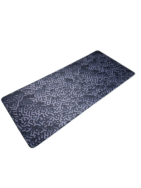 Coral Circuit muismat XXL met abstract patroon in grijstinten – 900x400mm formaat