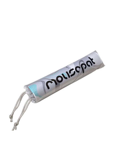 IJsblauwe muismat in Frost Bevel stijl – elegant marmerpatroon voor een frisse setup