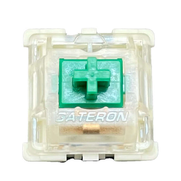 Vooraanzicht van de Gateron KS-9 Green switch met een transparante behuizing en groene stem.