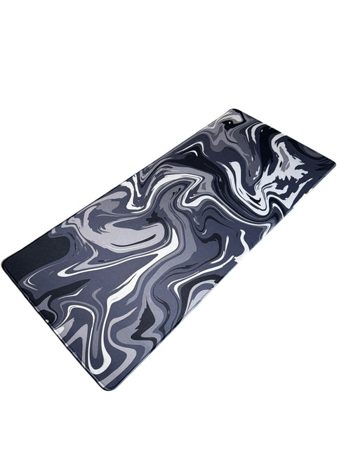 Grey Bevel muismat met abstract grijs marmerpatroon – stijlvol en modern design in XXL formaat