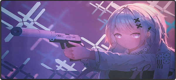 Anime muismat met paars thema en meisje met pistool – Violet Viper design